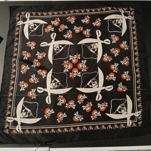 Pirate Scarf Black And Red 20 In X 20 In Perfect For Halloween!